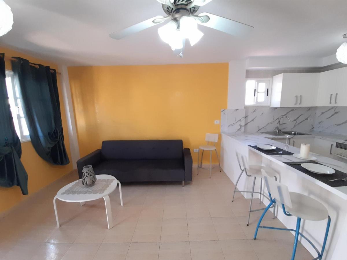 The Heights Deluxe Apartment Arona  Exterior photo